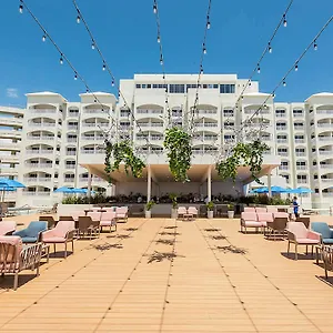 Semesteranläggning (resort) Hilton Mar Caribe, Cancún